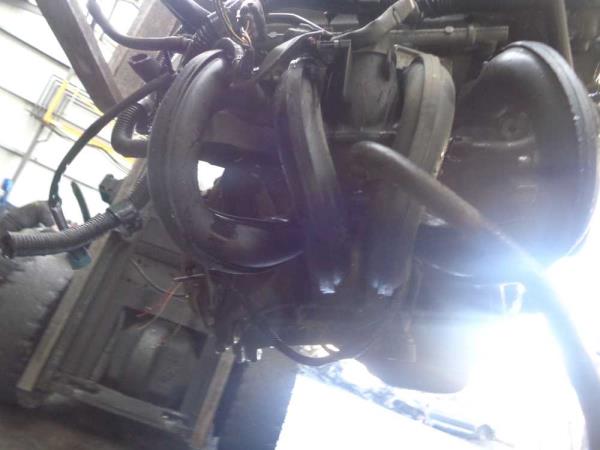 MOTEUR TOYOTA 1.0 VVTI ESSENCE 1SZ - Vue 2